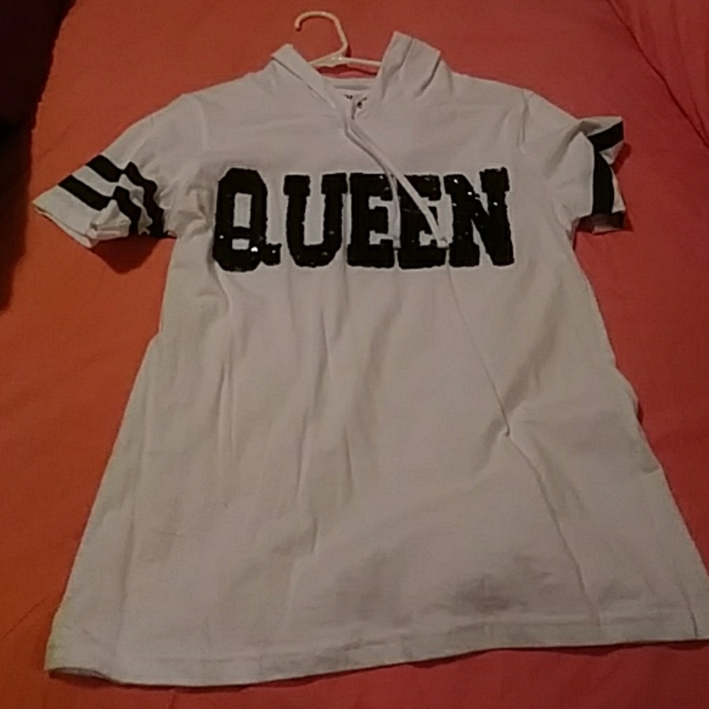 Pull over hoodie shirt